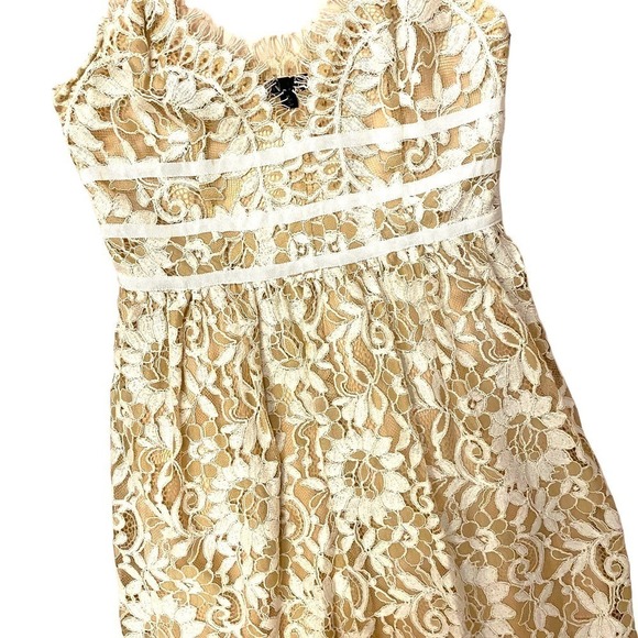 NBD Women Revolve Give It Up Lace Fit & Flare Dress V Neck Cream Beige Medium - Picture 9 of 13